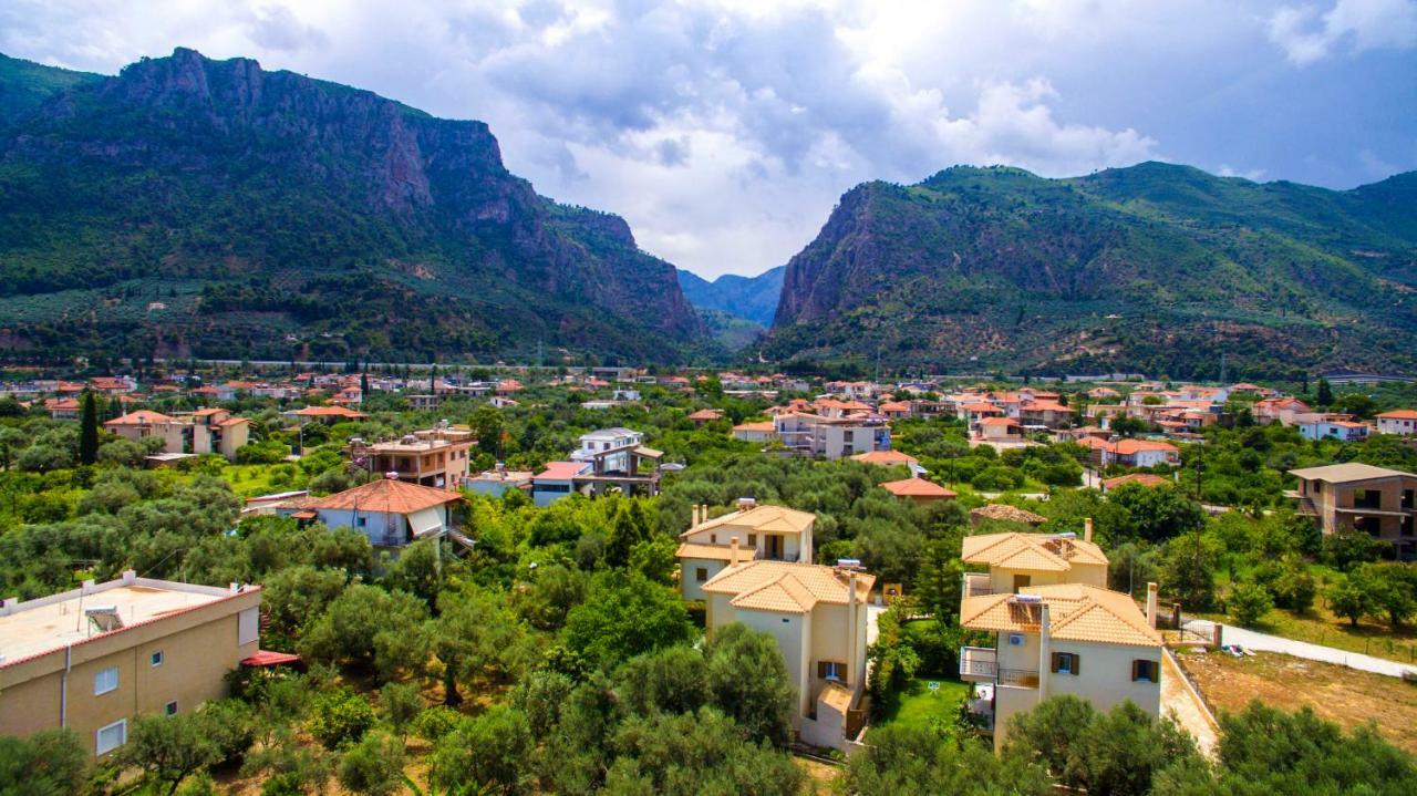 Maison Fleurs Diakopto Dış mekan fotoğraf