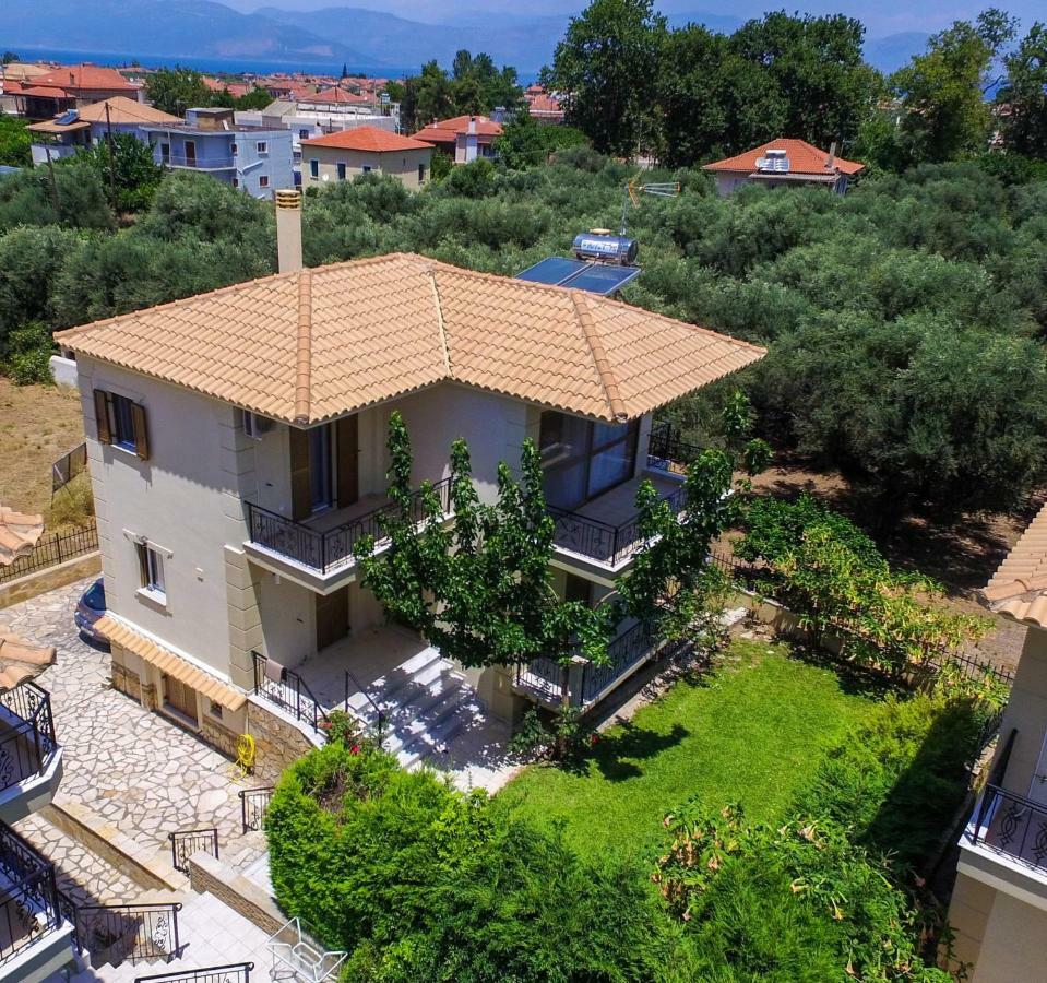 Maison Fleurs Diakopto Dış mekan fotoğraf