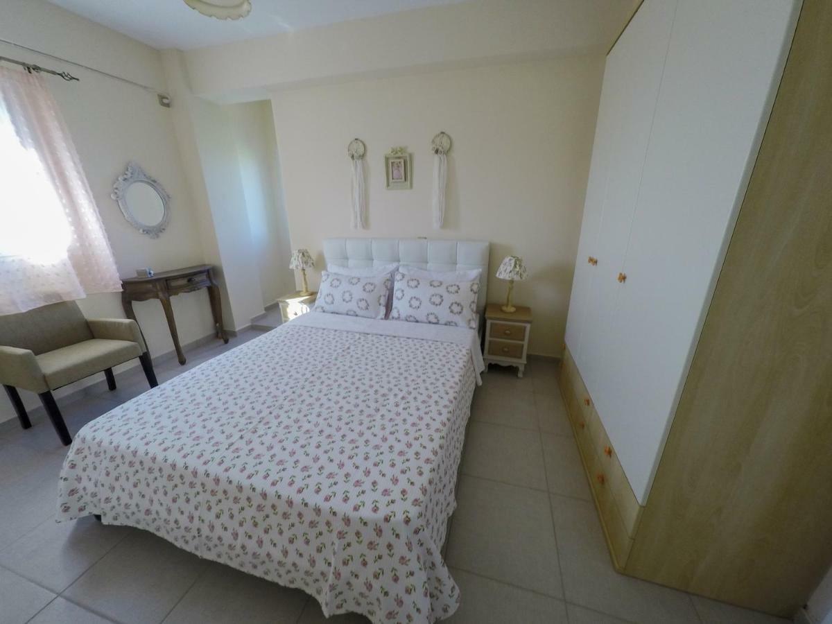 Maison Fleurs Diakopto Dış mekan fotoğraf