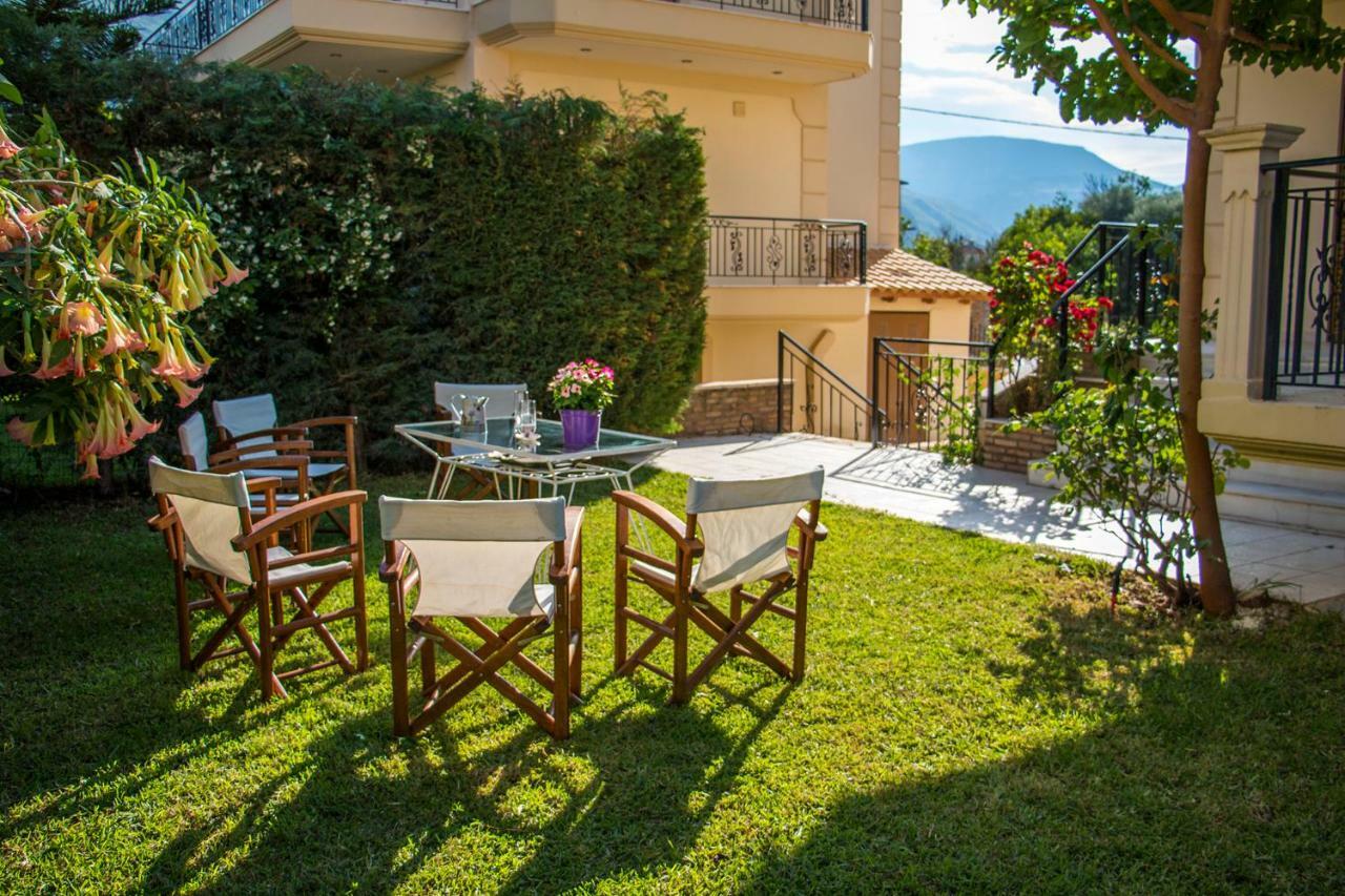 Maison Fleurs Diakopto Dış mekan fotoğraf